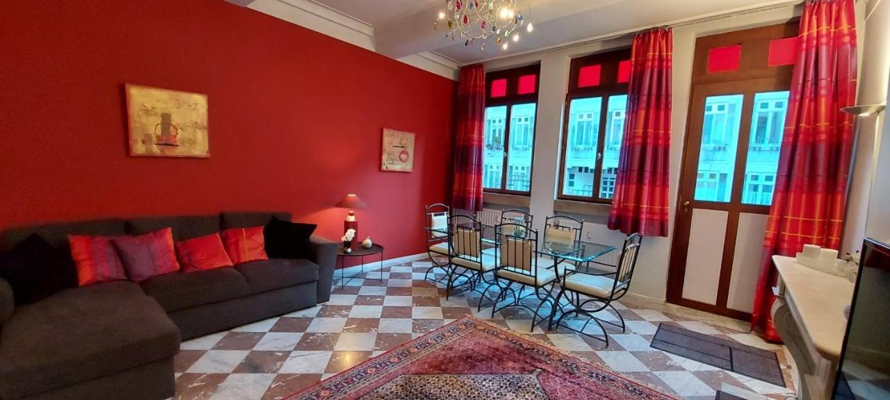 Duplex 2 Chambres Situe Au Centre Du Coeur Historique De לייז' מראה חיצוני תמונה